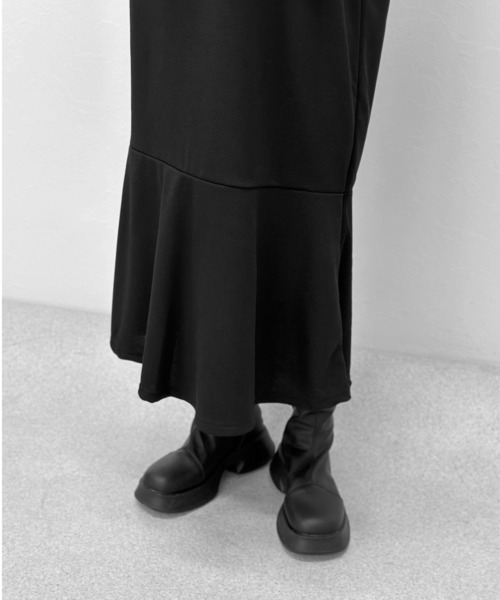 LVEU.(ラブユ.)の「【ZOZOTOWN限定】Mermaid long sleeve one-piece / マーメイドロングスリーブワンピース(ワンピース・レディース・ブラック・FREE)」の8枚目の写真