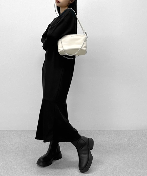 LVEU.(ラブユ.)の「【ZOZOTOWN限定】Mermaid long sleeve one-piece / マーメイドロングスリーブワンピース(ワンピース・レディース・ブラック・FREE)」の12枚目の写真