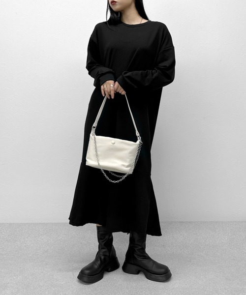 LVEU.(ラブユ.)の「【ZOZOTOWN限定】Mermaid long sleeve one-piece / マーメイドロングスリーブワンピース(ワンピース・レディース・ブラック・FREE)」の3枚目の写真