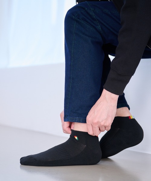 Arnold Palmer(アーノルドパーマー)の「無地 スニーカーソックス(ソックス/靴下・レディース・ネイビー/ホワイト/ブラック・23-25cm/25-27CM)」の16枚目の写真