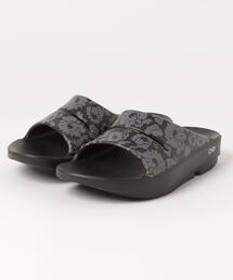 OOFOS/ウーフォス OOahh Limited ウーアー リミテッド ヒョウ柄 リカバリーサンダル
