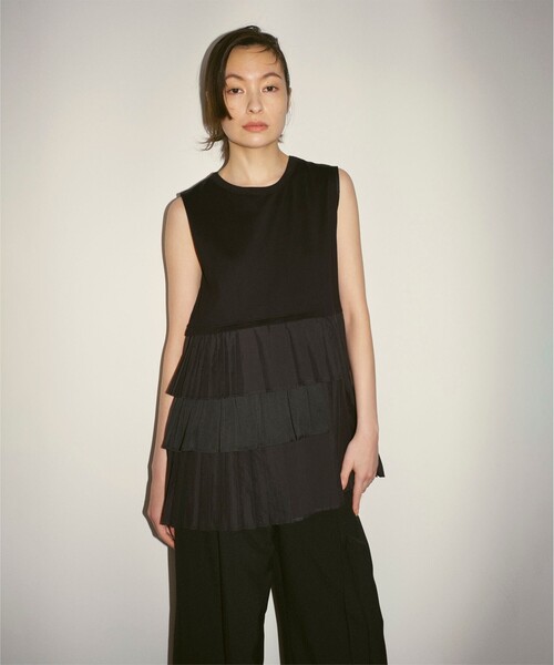 Ray BEAMS（レイビームス）の「RBS / プリーツ ティアード ノースリーブ トップス（Tシャツ/カットソー・レディース・ホワイト/ブラック・ONE SIZE）」の11枚目の写真