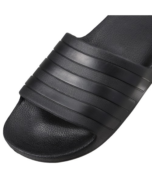 adidas(アディダス)の「【adidas】シャワーサンダル(サンダル・メンズ・ブラック・24.5cm/27.5cm/29.5cm/23.5cm/26.5cm/28.5cm/25.5cm)」の4枚目の写真
