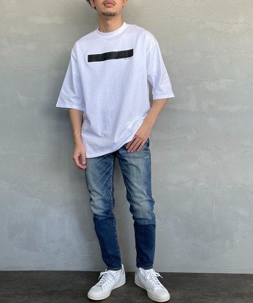 1PIU1UGUALE3  RELAX （ウノピゥウノウグァーレトレ リラックス）の「[1PIU1UGUALE3 RELAX/ウノピゥウノウグァーレトレ リラックス] 別注 エンボスボックスロゴ Tシャツ（Tシャツ/カットソー・レディース・ホワイト/ブラック・M/L/XL）」の15枚目の写真