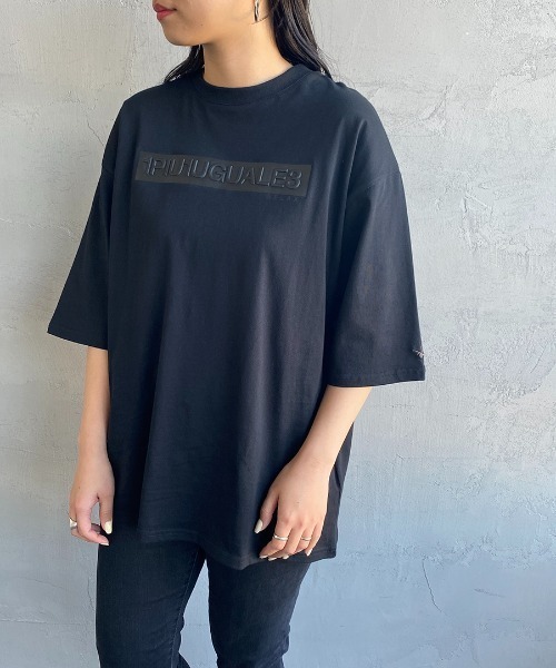 1PIU1UGUALE3  RELAX （ウノピゥウノウグァーレトレ リラックス）の「[1PIU1UGUALE3 RELAX/ウノピゥウノウグァーレトレ リラックス] 別注 エンボスボックスロゴ Tシャツ（Tシャツ/カットソー・レディース・ホワイト/ブラック・M/L/XL）」の18枚目の写真