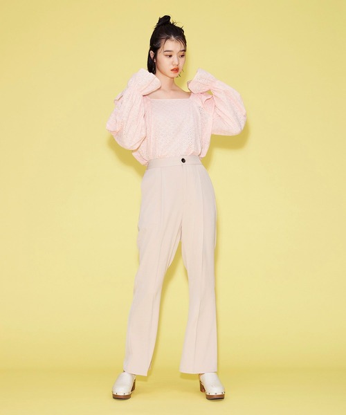 FOREVER 21（フォーエバー トゥエンティーワン）の「【FEMININE】カラーフレアパンツ（スラックス・レディース・ピンク/ホワイト/ブラック・MEDIUM/SMALL）」の12枚目の写真