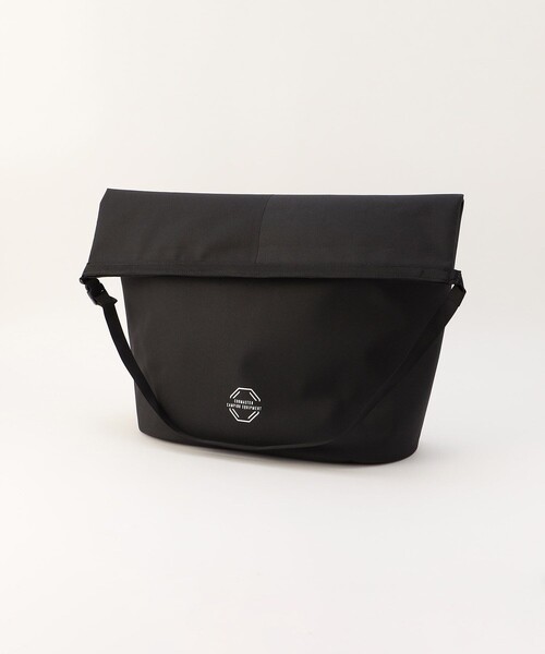 FREAK'S STORE(フリークスストア)の「cobmaster/コブマスター COB_WATERPROOF ROLLTOP EASY COOLER / SIZE_M(キッチンツール・メンズ・ブラック/キャメル・ONE SIZE)」の5枚目の写真