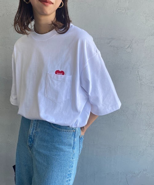 POLeR（ポーラー）の「【FINEBOYS 9月号掲載】[POLeR/ポーラー] 別注 FURRY HART ワンポイントロゴ刺繍ポケットTシャツ（Tシャツ/カットソー・レディース・ブラック/ホワイト/グリーン・L/M）」の2枚目の写真