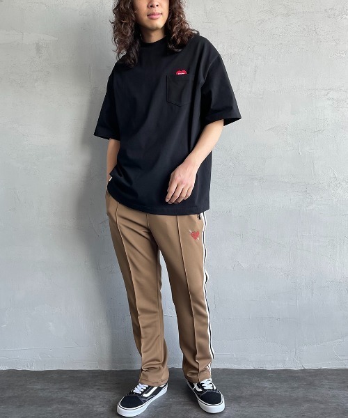 POLeR（ポーラー）の「【FINEBOYS 9月号掲載】[POLeR/ポーラー] 別注 FURRY HART ワンポイントロゴ刺繍ポケットTシャツ（Tシャツ/カットソー・レディース・ブラック/ホワイト/グリーン・L/M）」の14枚目の写真