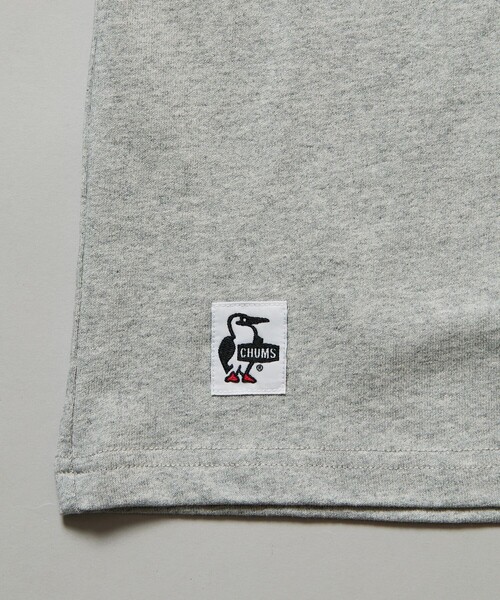 FREAK'S STORE(フリークスストア)の「【限定展開】CHUMS×FREAK'S STORE/チャムス 別注 ブービー バックプリント クルーネックTシャツ(Tシャツ/カットソー・メンズ・ベージュ/ブラック/グリーン/ネイビー/その他13/グレー/ホワイト・LARGE/MEDIUM/SMALL/X-LARGE)」の12枚目の写真