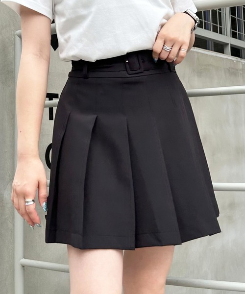 INGNI(イング)の「共ベルト付プリーツスカパン(セットアップ対応)(その他パンツ・レディース・ブラック/ブラウン系その他2/ライトベージュ・FREE)」の1枚目の写真