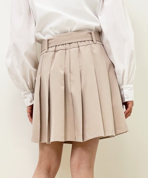 INGNI(イング)の「共ベルト付プリーツスカパン(セットアップ対応)(その他パンツ・レディース・ブラック/ブラウン系その他2/ライトベージュ・FREE)」の15枚目の写真