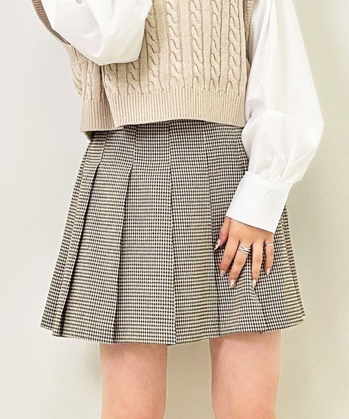 INGNI(イング)の「共ベルト付プリーツスカパン(セットアップ対応)(その他パンツ・レディース・ブラック/ブラウン系その他2/ライトベージュ・FREE)」の9枚目の写真