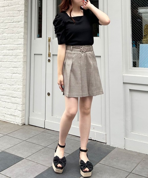 INGNI(イング)の「共ベルト付プリーツスカパン(セットアップ対応)(その他パンツ・レディース・ブラック/ブラウン系その他2/ライトベージュ・FREE)」の21枚目の写真