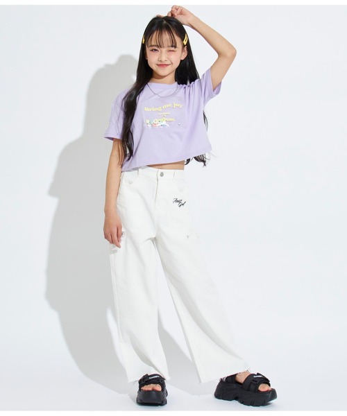 ANAP GiRL(アナップガール)の「PVCワッペンハート袖アキトップスTシャツ(Tシャツ/カットソー・キッズ・ラベンダー/ホワイト/ブラック・M/XS/S)」の6枚目の写真