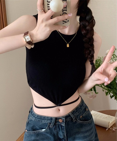 Chick(チック)の「Cross String Tank top / クロスデザインタンクトップ(タンクトップ・レディース・ホワイト/ブラック・FREE)」の4枚目の写真