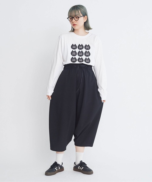 I am I in fact...（アイアムアイインファクト）の「Black cat dance ロンT（Tシャツ/カットソー・レディース・ブラック/ホワイト・FREE）」の11枚目の写真