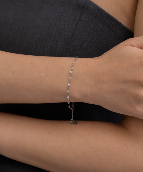 ebine(エビネ)の「Sparkle Bracelet 金属アレルギー対応 サージカルステンレス(ブレスレット・レディース・シルバー/ゴールド/ピンクゴールド・FREE)」の1枚目の写真