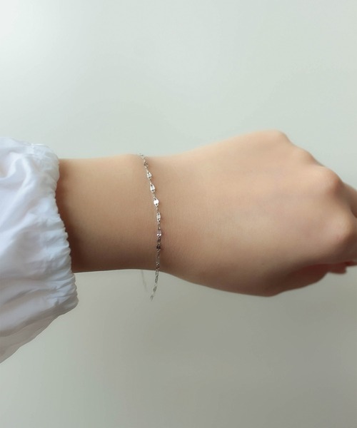 ebine(エビネ)の「Sparkle Bracelet 金属アレルギー対応 サージカルステンレス(ブレスレット・レディース・シルバー/ゴールド/ピンクゴールド・FREE)」の4枚目の写真