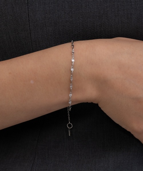 ebine(エビネ)の「Sparkle Bracelet 金属アレルギー対応 サージカルステンレス(ブレスレット・レディース・シルバー/ゴールド/ピンクゴールド・FREE)」の12枚目の写真