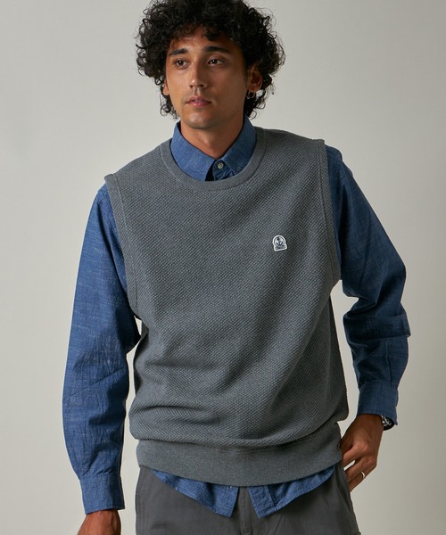 FIDELITY(フィデリティ)の「MOSS STITCH CREW VEST / 鹿の子ベスト(ベスト・メンズ・グレー/キャメル/キナリ/ネイビー・MEDIUM/LARGE/X-LARGE/FREE)」の3枚目の写真