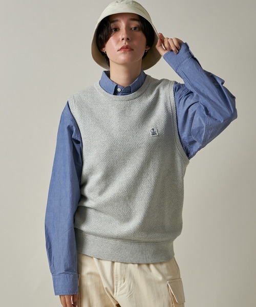 FIDELITY(フィデリティ)の「MOSS STITCH CREW VEST / 鹿の子ベスト(ベスト・メンズ・グレー/キャメル/キナリ/ネイビー・MEDIUM/LARGE/X-LARGE/FREE)」の2枚目の写真