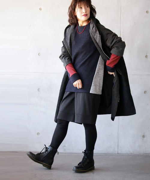 OTONA(オトナ)の「バイカラーニットトップス(ニット/セーター・レディース・ネイビー・FREE)」の12枚目の写真
