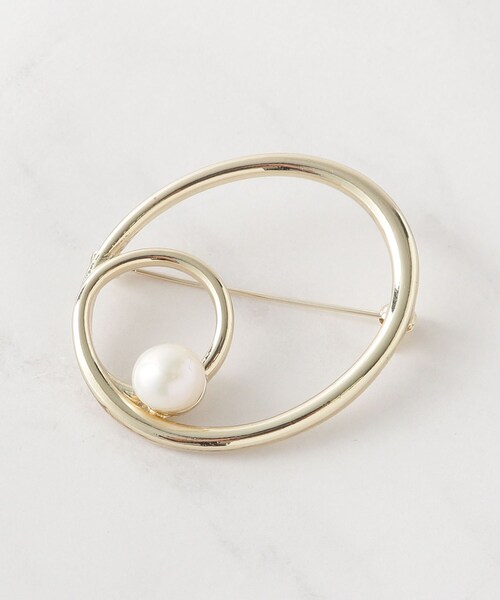 UNTITLED（アンタイトル）の「【追加/フォーマル対応】フェイクパールブローチ（ブローチ/コサージュ・レディース・シルバー系6/ゴールド系6/ゴールド系5/ゴールド系4/シルバー系5/シルバー/シルバー系4/シルバー系/シルバー系7/シルバー系8/ゴールド系7・99）」の8枚目の写真