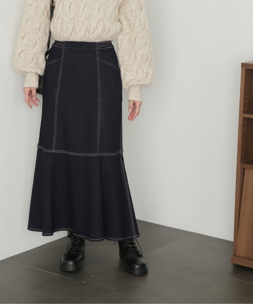 FREE'S MART（フリーズマート）の「◇【3サイズ展開XS-M】パネル切替マーメイドデニムスカート【低身長サイズ有】（デニムスカート・レディース・ワンウォッシュ/ホワイト系その他/ライトインディゴブルー・X-SMALL/MEDIUM/SMALL）」の3枚目の写真