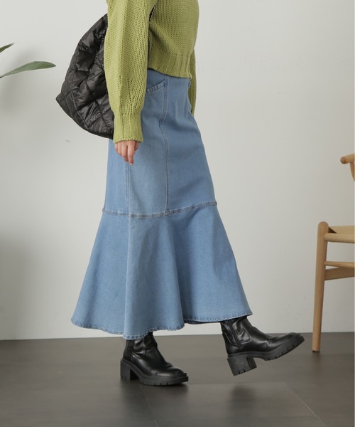 FREE'S MART（フリーズマート）の「◇【3サイズ展開XS-M】パネル切替マーメイドデニムスカート【低身長サイズ有】（デニムスカート・レディース・ワンウォッシュ/ホワイト系その他/ライトインディゴブルー・X-SMALL/MEDIUM/SMALL）」の12枚目の写真