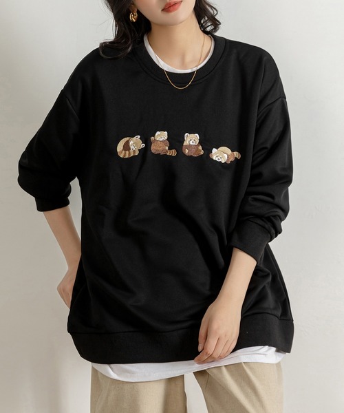 DAY CLOSET（デイ クローゼット）の「レディース 長袖レッサーパンダオーバーサイズリブスウェット（スウェット・レディース・ベージュ/ブラウン/ブラック・FREE）」の4枚目の写真