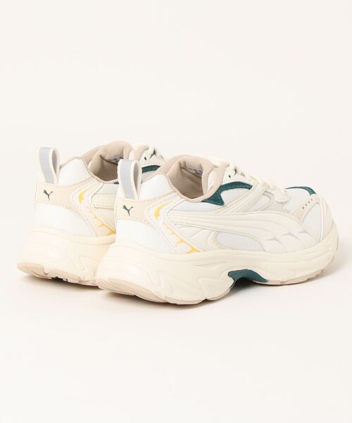 PUMA(プーマ)の「【PUMA】PUMA MORPHIC VARSITY(スニーカー・レディース・オフホワイト・23cm/24cm/24.5cm/23.5cm)」の2枚目の写真