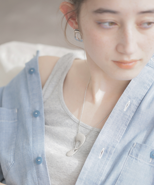 PHILIPPE AUDIBERT（フィリップ オーディベール）の「【PHILIPPE AUDIBERT】 NECKLACE SWEA：ネックレス（ネックレス・レディース・シルバー・FREE）」の2枚目の写真