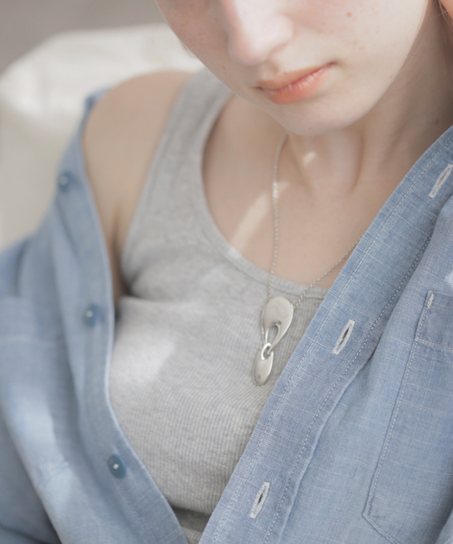 PHILIPPE AUDIBERT（フィリップ オーディベール）の「【PHILIPPE AUDIBERT】 NECKLACE SWEA：ネックレス（ネックレス・レディース・シルバー・FREE）」の4枚目の写真