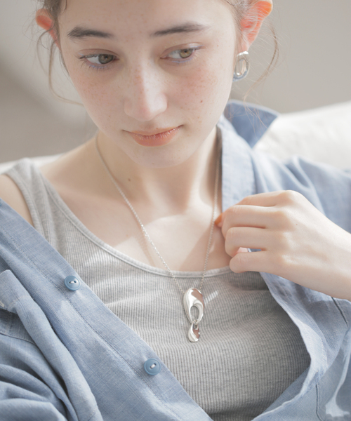 PHILIPPE AUDIBERT（フィリップ オーディベール）の「【PHILIPPE AUDIBERT】 NECKLACE SWEA：ネックレス（ネックレス・レディース・シルバー・FREE）」の17枚目の写真