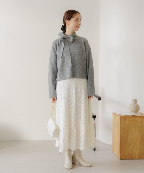 flower（フラワー）の「リボンタートルニット（ニット/セーター・レディース・ホワイト/グレー・FREE）」の12枚目の写真