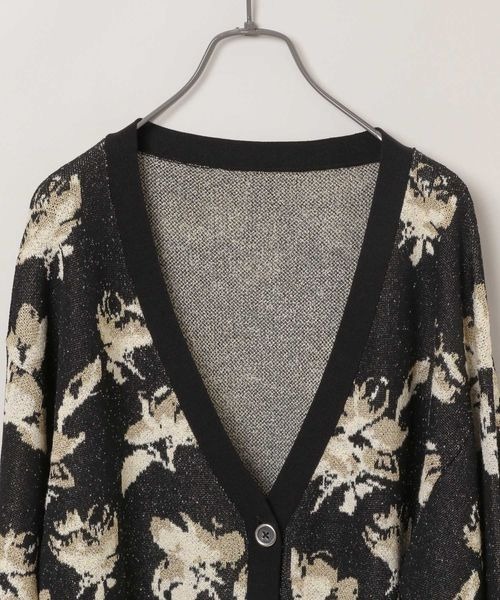 JEANASIS（ジーナシス）の「12GラメフラワーVカーディガン/106349（カーディガン/ボレロ・レディース・ブラック系その他/グレー系その他/パープル系その他/ネイビー系・FREE）」の13枚目の写真