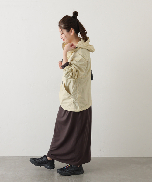 THE NORTH FACE（ザノースフェイス）の「《追加》【THE NORTH FACE/ ザノースフェイス】コンパクトアノラック（マウンテンパーカー・レディース・ブラック/ベージュ・MEDIUM）」の18枚目の写真