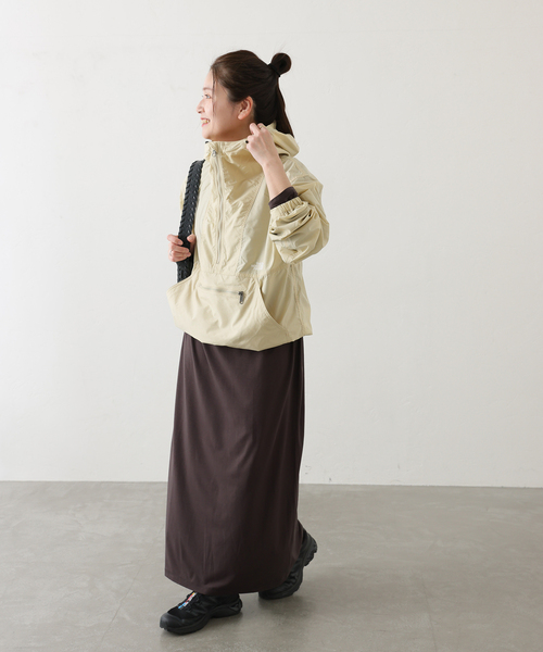 THE NORTH FACE（ザノースフェイス）の「《追加》【THE NORTH FACE/ ザノースフェイス】コンパクトアノラック（マウンテンパーカー・レディース・ブラック/ベージュ・MEDIUM）」の21枚目の写真