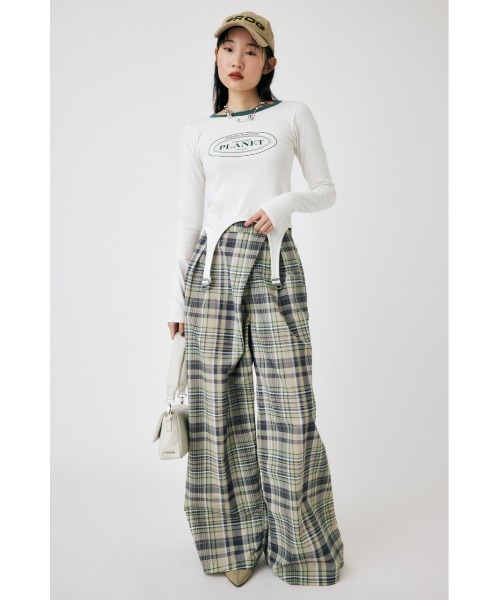 MOUSSY(マウジー)の「GARTER DETAIL PRINT LS Tシャツ(Tシャツ/カットソー・レディース・ネイビー/グリーン/ホワイト・FREE)」の15枚目の写真