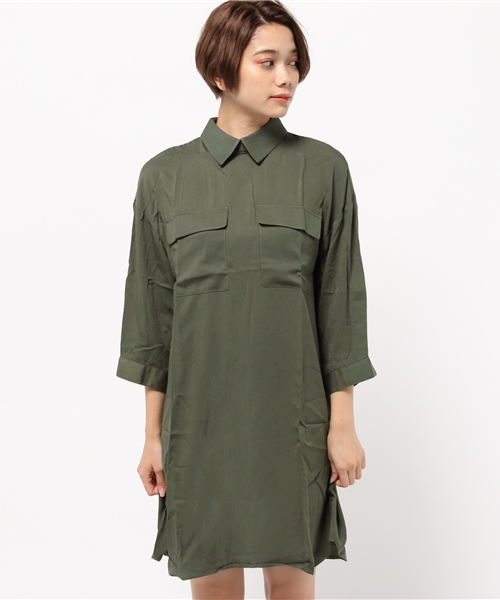 CIAOPANIC（チャオパニック）の「【Ciaopanic】　ビッグポケOP（ワンピース・レディース・ベージュ/カーキ/ネイビー・FREE）」の4枚目の写真