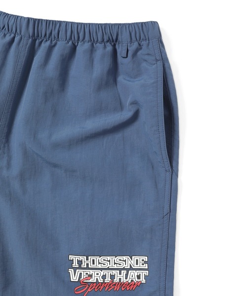 【THISISNEVERTHAT】ビッグロゴナイロンショーツグレー セール】Big Logo Nylon Shorts（その他パンツ