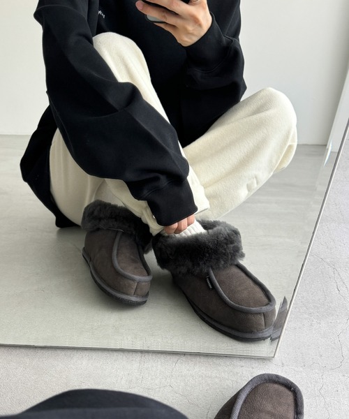 CANAL JEAN（キャナルジーン）の「SHEPHERD　Lenaムートンブーツ（ブーツ・レディース・ストーン/チャコールグレー/キャメル・39/38/37）」の10枚目の写真