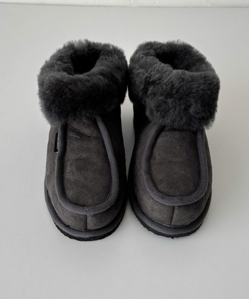 CANAL JEAN（キャナルジーン）の「SHEPHERD　Lenaムートンブーツ（ブーツ・レディース・ストーン/チャコールグレー/キャメル・39/38/37）」の18枚目の写真