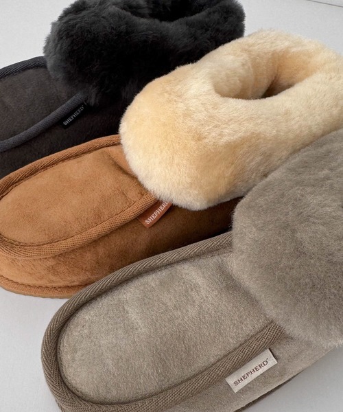 CANAL JEAN（キャナルジーン）の「SHEPHERD　Lenaムートンブーツ（ブーツ・レディース・ストーン/チャコールグレー/キャメル・39/38/37）」の19枚目の写真