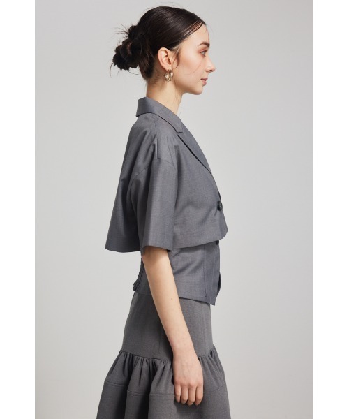 rienda（リエンダ）の「クロップドハーフスリーブジャケット（テーラードジャケット・レディース・ホワイト/ブラック/グレー・FREE）」の16枚目の写真