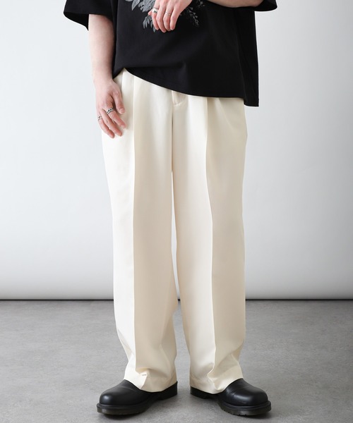 ZIP FIVE（ジップファイブ）の「【ZIP FIVE】ドレープルーズ バルーンタック パンツ / ワイド ルーズ スラックス（スラックス・メンズ・ベージュ/ブラック/オフホワイト/インディゴブルー/オリーブ/グレイッシュベージュ/チャコール/ネイビー・LARGE/MEDIUM/X-LARGE）」の2枚目の写真