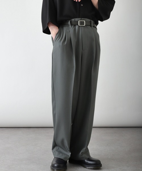 ZIP FIVE（ジップファイブ）の「【ZIP FIVE】ドレープルーズ バルーンタック パンツ / ワイド ルーズ スラックス（スラックス・メンズ・ベージュ/ブラック/オフホワイト/インディゴブルー/オリーブ/グレイッシュベージュ/チャコール/ネイビー・LARGE/MEDIUM/X-LARGE）」の4枚目の写真