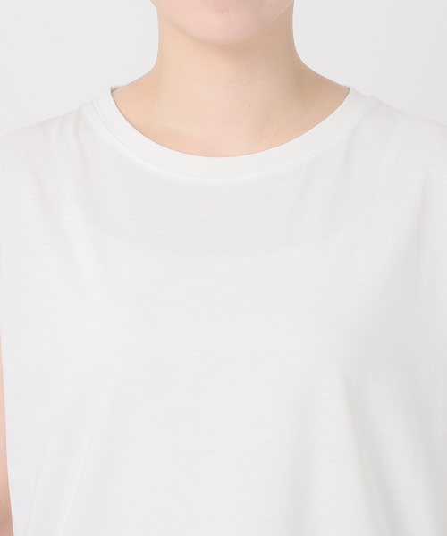 B.C STOCK(ベーセーストック)の「シアープルオーバー×ノースリーブセット(Tシャツ/カットソー・レディース・ブラック/アイボリー・FREE)」の13枚目の写真