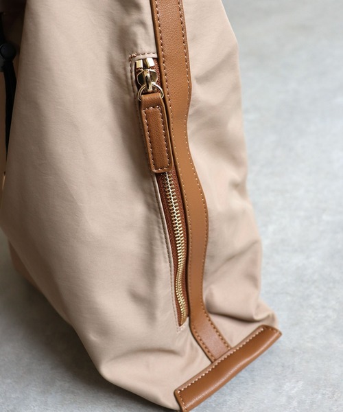 MIAN （ミアン）の「CLEMATIS / A4 2wayトートバッグ（トートバッグ・レディース・グレイッシュベージュ/ブラック/ホワイト・FREE）」の22枚目の写真